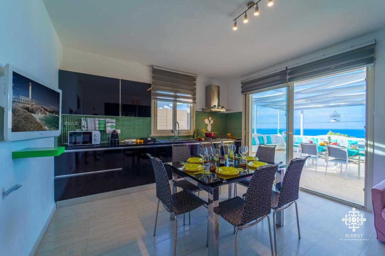 Villa Vittoria - Waterfront House أوغوستا المظهر الخارجي الصورة