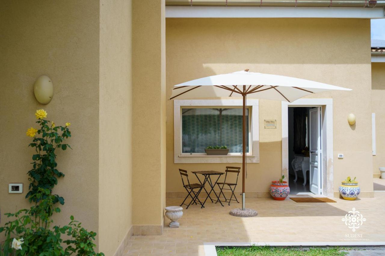 Villa Vittoria - Waterfront House أوغوستا المظهر الخارجي الصورة